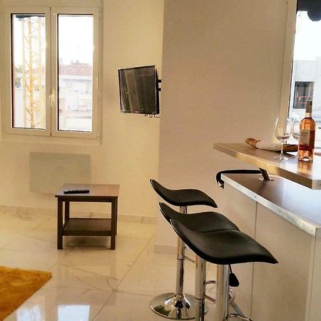 Le De Gaulle Apartment Antibes Ngoại thất bức ảnh